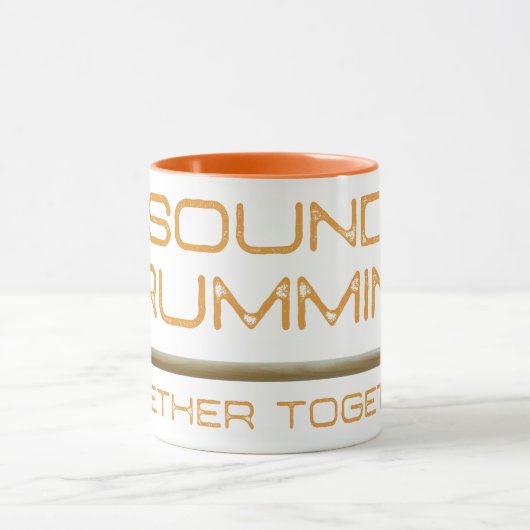 Geluidsdrummen in combinatie met Mok (Midden)