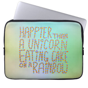 Geluk dan een eenhoorntje op een regenboog. laptop sleeve