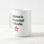 Geluk is getrouwd met een Newfie Koffiemok (Voorkant links)