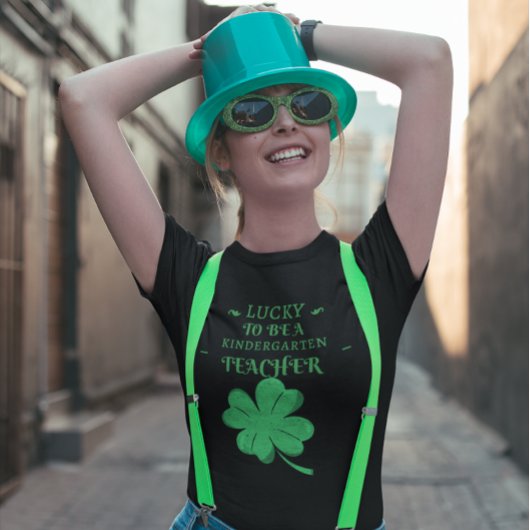 GELUK OM KLEUTERJUF TE ZIJN St. Patrick's T-shirt