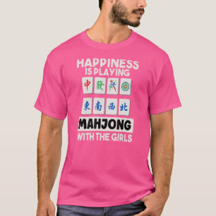 Geluk speelt Mahjong met meisjes Chinees. T-shirt