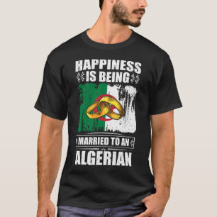 Geluk wordt getrouwd met een Algerijnse T-shirt