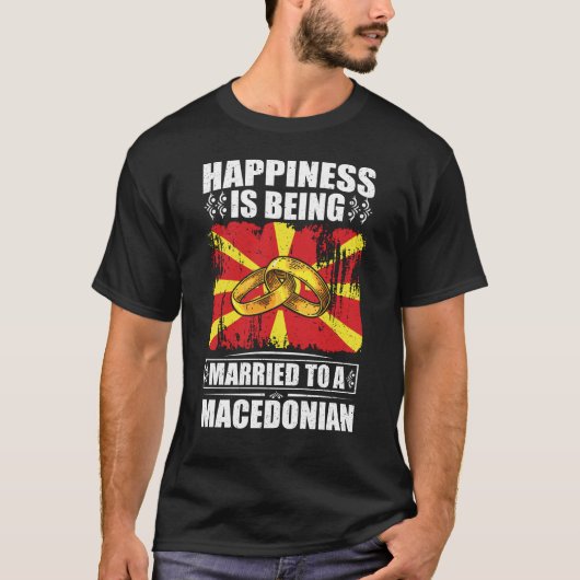 Geluk wordt getrouwd met een Macedoniër T-shirt (Voorkant)