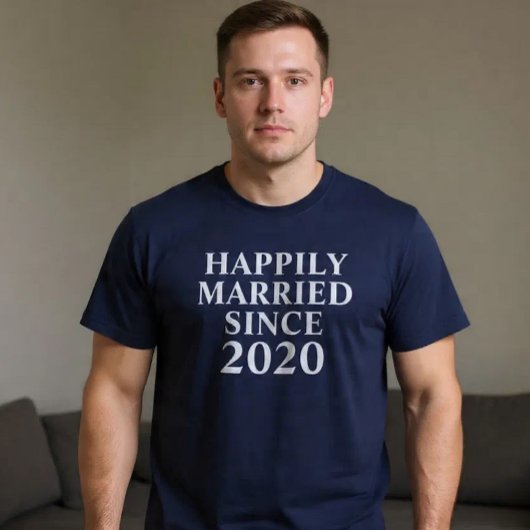 Gelukkig getrouwd sinds Custom Couples T-shirt