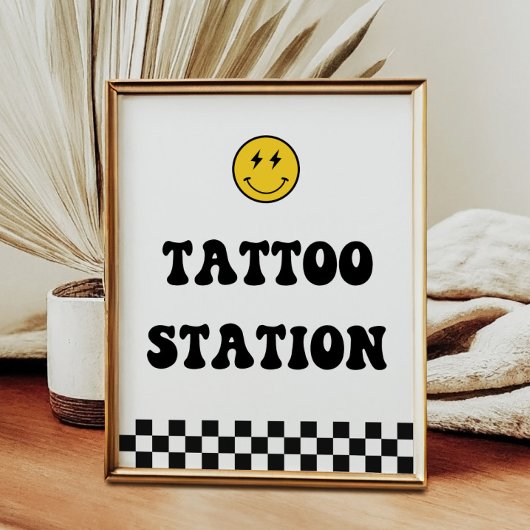 Gelukkig Gezicht Eén Gelukkige Kerel Tattoo Statio Poster
