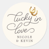 Gelukkig in de liefde | Rustieke Hoefijzers bruilo Ronde Sticker (Voorkant)