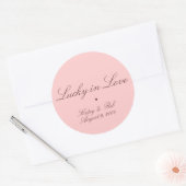 Gelukkig in liefde en  in roze ronde sticker (Envelop)