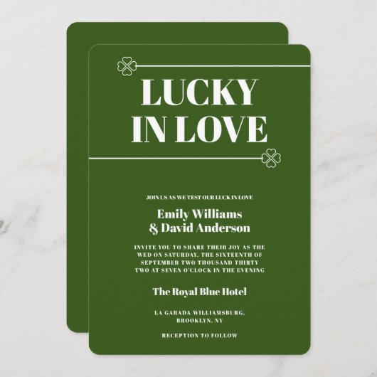 Gelukkig in Liefde Groene Vier Blad Moderne Bruilo Kaart (Voorkant / Achterkant)