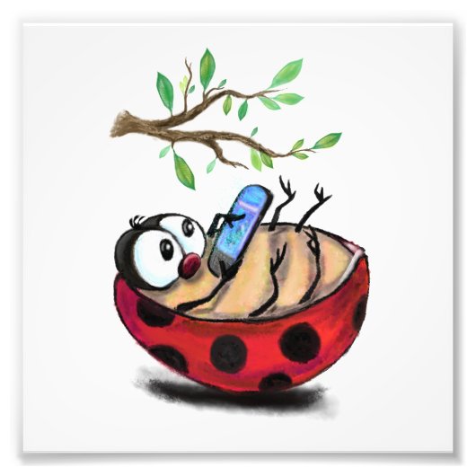 Gelukkig Kleine Ladybug met Telefoon - Cartoon Tek Foto Afdruk (Voorkant)