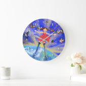 Gelukkig meisje met vogels - Geluk - rond Grote Klok (Huis)