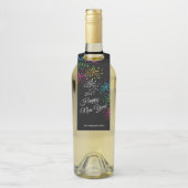 Gelukkig nieuw jaar kleurrijk vuurwerk zwart flessenhanger (Op fles)