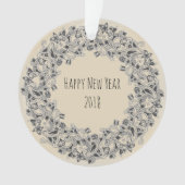 Gelukkig nieuwjaar 2018 met een groot design ornament (voorkant)