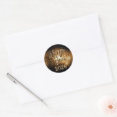 Gelukkig nieuwjaar 2026 gouden details vuurwerk li ronde sticker (Envelop)