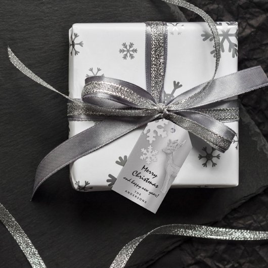 Gelukkig nieuwjaar feestelijke feestdag in Silver Cadeaulabel