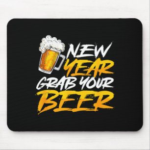 Gelukkig Nieuwjaar Pak Je Bier Grappige Oud en Nie Muismat