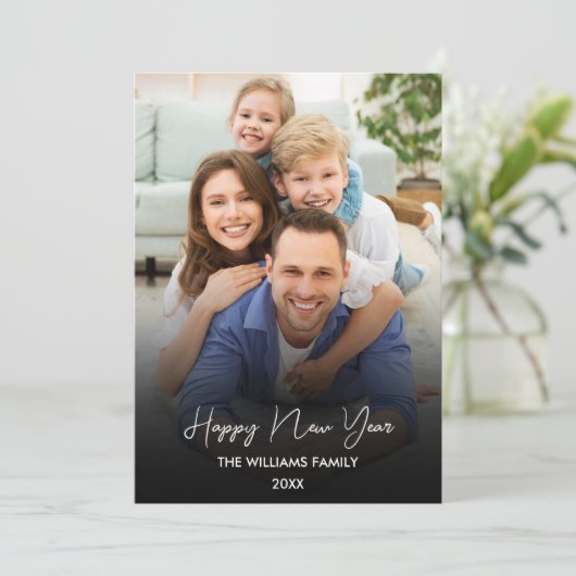 Gelukkig Nieuwjaar Script Zwart Collage Multi-Foto Feestdagenkaart (Staand voorkant)