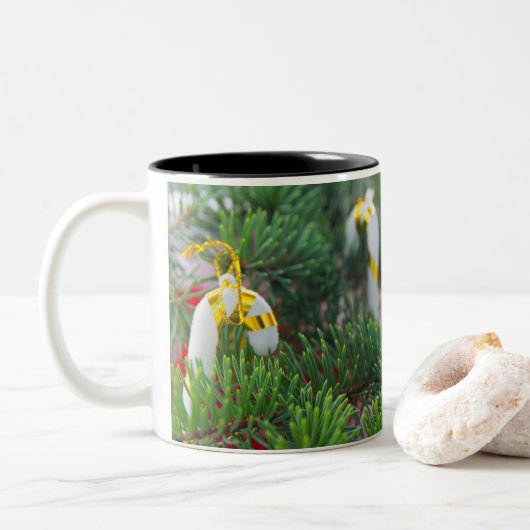 Gelukkig nieuwjaar tweekleurige koffiemok (Met donut)