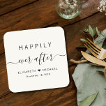 Gelukkig ooit na Cream Wedding Kartonnen Onderzetters<br><div class="desc">Chique licht crème papier onderzetter voor uw bruiloft receptie,  verlovingsfeesten,  koppeldouches en andere bruiloft vieringen met "Happily Ever After" in een mix van eenvoudige typografie en een stijlvol script met swashes,  uw voornamen vergezeld door een hart en uw bruiloft datum.</div>