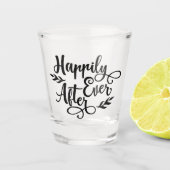 Gelukkig ooit na de bruiloft shot glas (Voorkant)