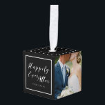 Gelukkig ooit na de Foto's van de Weddenschap Coll Decoratie<br><div class="desc">Gelukkig na in elegant ontwerp van het typografische manuscript met de namen van de bruid en van de groom,  de trouwdatum en vier van uw foto's. Mooie trouwcadeau of keepasje!</div>