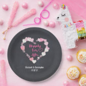 Gelukkig ooit na de roze reuzenhartbruiloft papieren bordje (Feest)