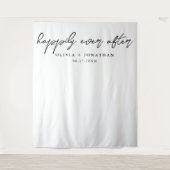 Gelukkig Ooit na Elegant Script Wedding Backdrop Wandkleed (Voorkant)