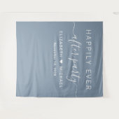 Gelukkig ooit na feest stoffige blauwe foto achter wandkleed (Voorkant (horizontaal))