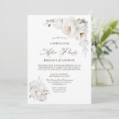 Gelukkig ooit na feest witte bloemenreceptie kaart (Staand voorkant)