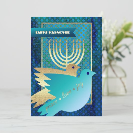 Gelukkig Pascha. Peace Doves en Menorah Kaart (Staand voorkant)