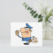 Gelukkig politieagent die Donut eet Briefkaart (Staand voorkant)