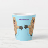 Gelukkig springend quokka cartoon design latte mok (Voorkant)