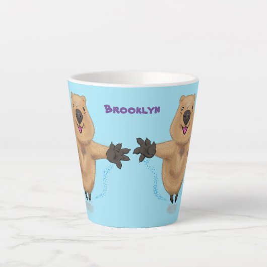 Gelukkig springend quokka cartoon design latte mok (Voorkant)