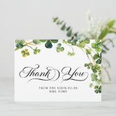 Gelukkig Verliefd Bruidsbruiloft Groene Klaverblad Bedankkaart (Staand voorkant)