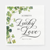 Gelukkig Verliefd Bruidsbruiloft Groene Klaverblad Servet (Voorkant)