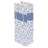 Gelukkige 105e Verjaardag Blauw en Wit Nummerpatro Wijn Cadeautas (Achterkant Gekanteld)