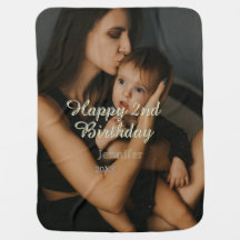 Gelukkige 2e verjaardag kinderen baby moeder geel 