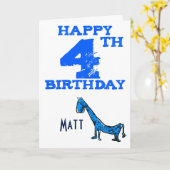 Gelukkige 4e verjaardag cartoon dinosaurus - jonge kaart (Gele Bloem)