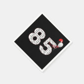 Gelukkige 85e verjaardag op zwarte servetten (Hoek)