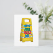 Gelukkige april dwazen dag plastic geel teken briefkaart (Staand voorkant)