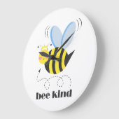 Gelukkige bijenprinses met kroon en slogan Bee Kin Grote Klok (Hoek)