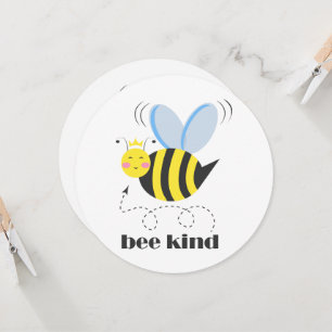 Gelukkige bijenprinses met kroon en slogan Bee Kin Kaart