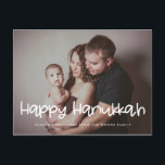 Gelukkige Chanoeka vakantie familie foto Briefkaart<br><div class="desc">Een moderne typografie voor dit collectie van fotokaarten. Aanpassen met je favoriete afbeelding. U kunt de kleur van de doopvont in uw het houden ook gemakkelijk veranderen.</div>