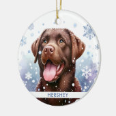Gelukkige Chocolade Labrador Retriever Hond Kerstm Keramisch Ornament (Links)