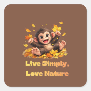 Gelukkige Cute Aap Speelt in Vallende Herfstblader Vierkante Sticker