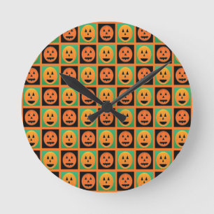 Gelukkige de pompoengezichten van Halloween Ronde Klok
