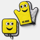 Gelukkige glimlachende vriendelijke Cartoon Ovenwant & Pannenlap Set (Voorkant / Achterkant)