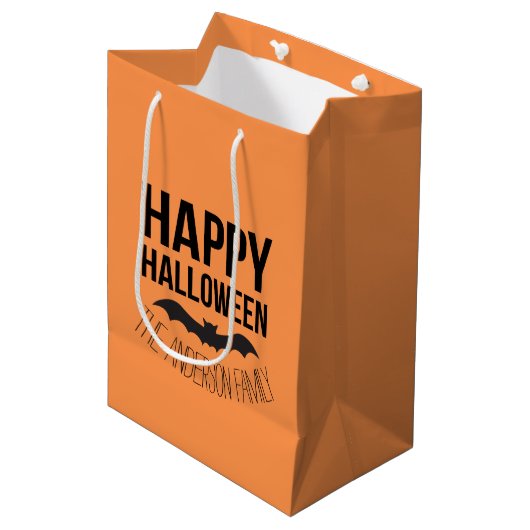 Gelukkige Halloween Cartoon Vleermuis met Naam Medium Cadeauzakje (Voorkant Gekanteld)