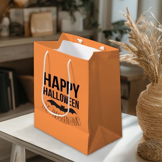 Gelukkige Halloween Cartoon Vleermuis met Naam Medium Cadeauzakje
