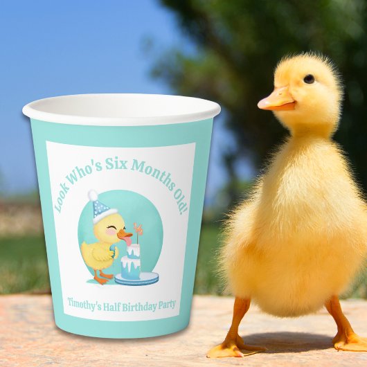 Gelukkige Halve Verjaardag Baby Duck met Cake Part Papieren Bekers