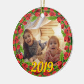 Gelukkige Holly Berry krans aangepaste foto Keramisch Ornament (Links)